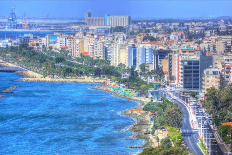شقة ليماسول  في Balance Aparments المظهر الخارجي الصورة
